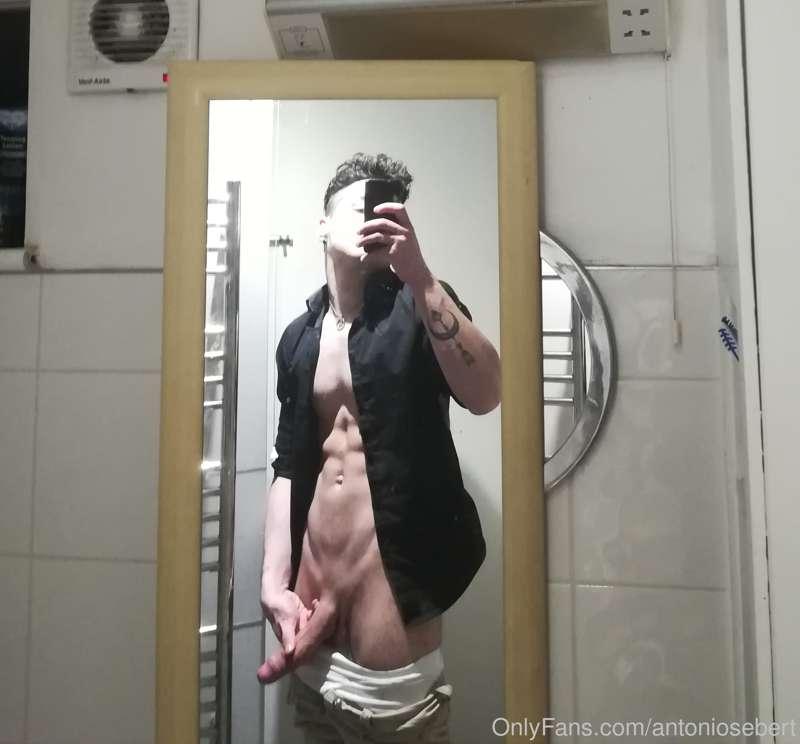 Can you shove it all the way down your throat? 🤤