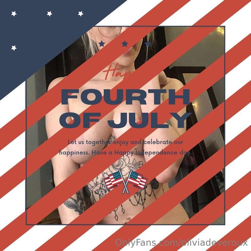 ❤️🤍💙  Cum back later 😜