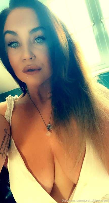 prettybleeneyes image #0