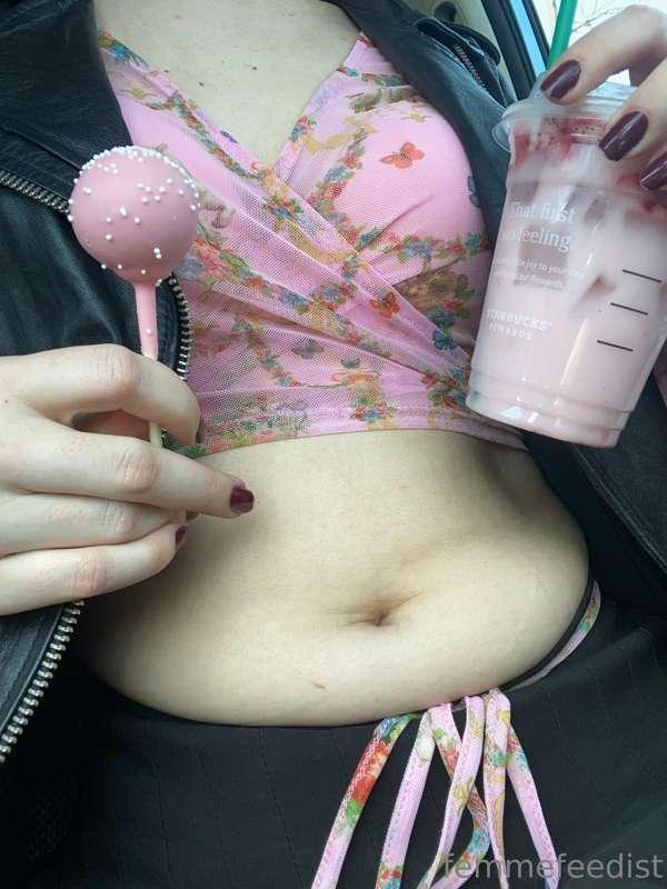 femmefeedist image #0