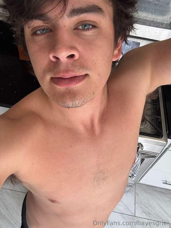 Hope you guys are having a good day! 