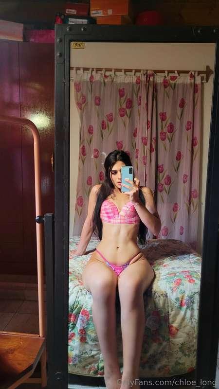 How about a getaway with me? 😏 For a limited time: 1 video +..