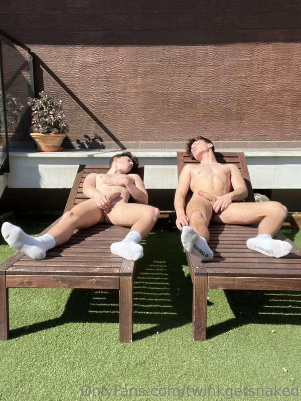 suns out buns out 😉