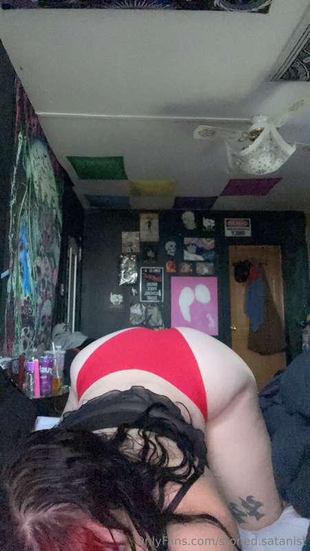 stoned.satanist main image