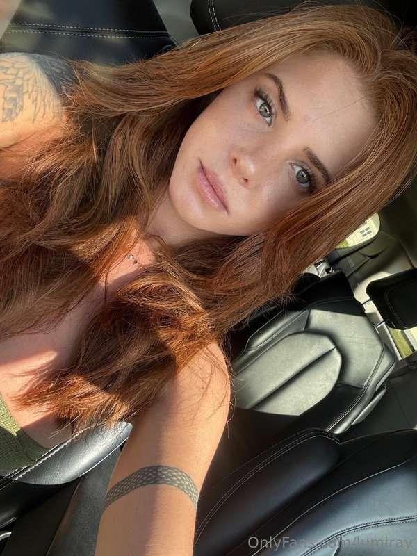 Try not to get lost in these eyes 👀