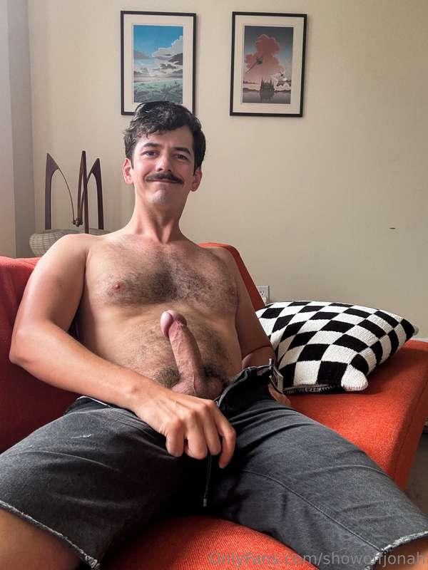 I don’t know about you, but my cock feels so good in my hand..