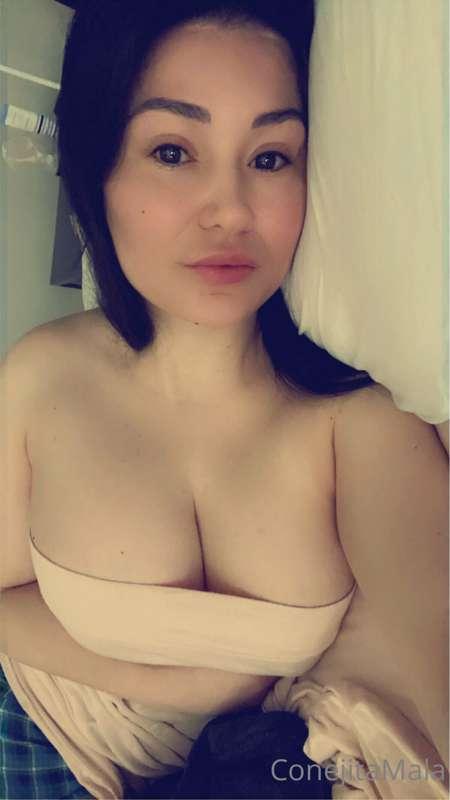 tease me Thursday 
tip $10 for a 
Naughty Teasing Bundle