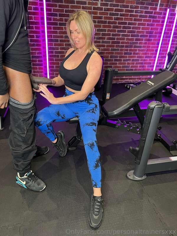 personaltrainersxxx image #6