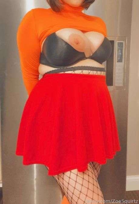 zoesquirtz image #21