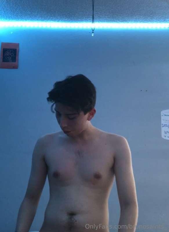 New video! I face fucked a fan! Finally!  🤤

[full vid: just..