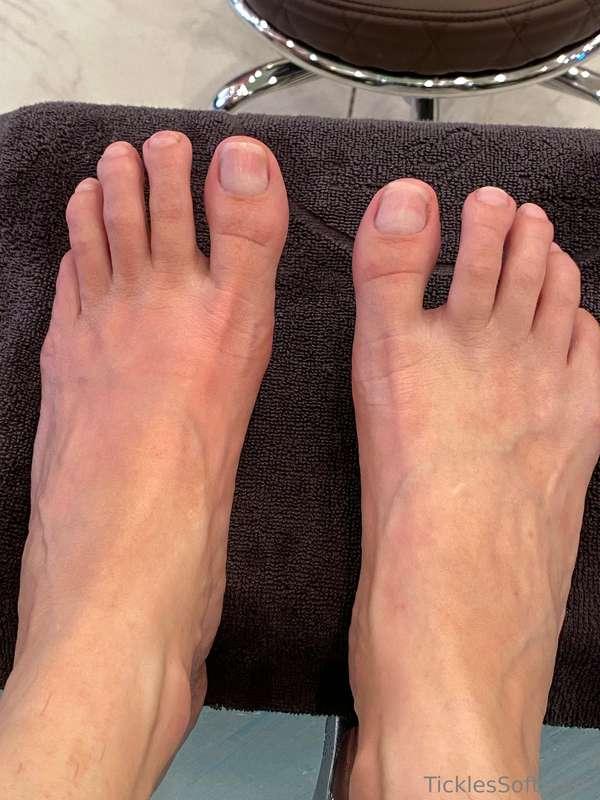 Do you like my nudes? 😆