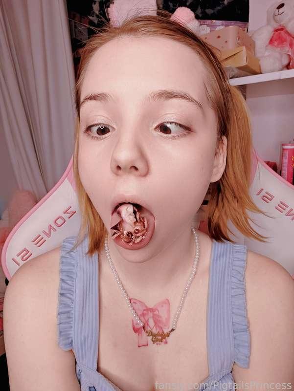 pigtailsprincess image #1