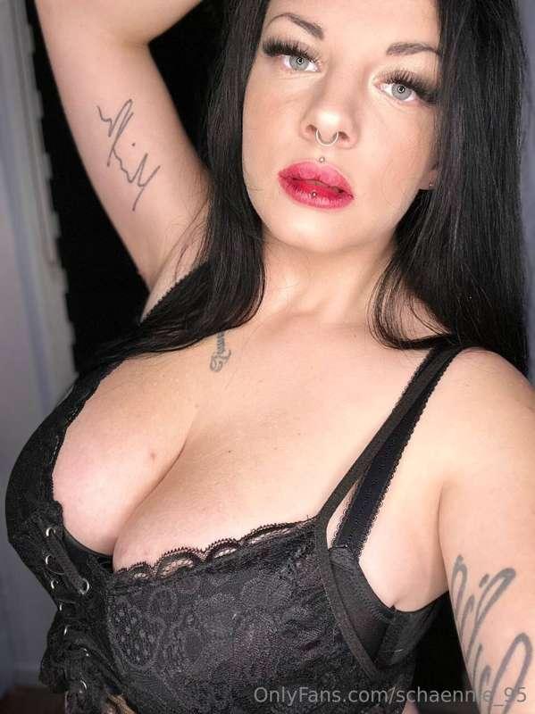 Wow 🤩 sehr heiß 🔥