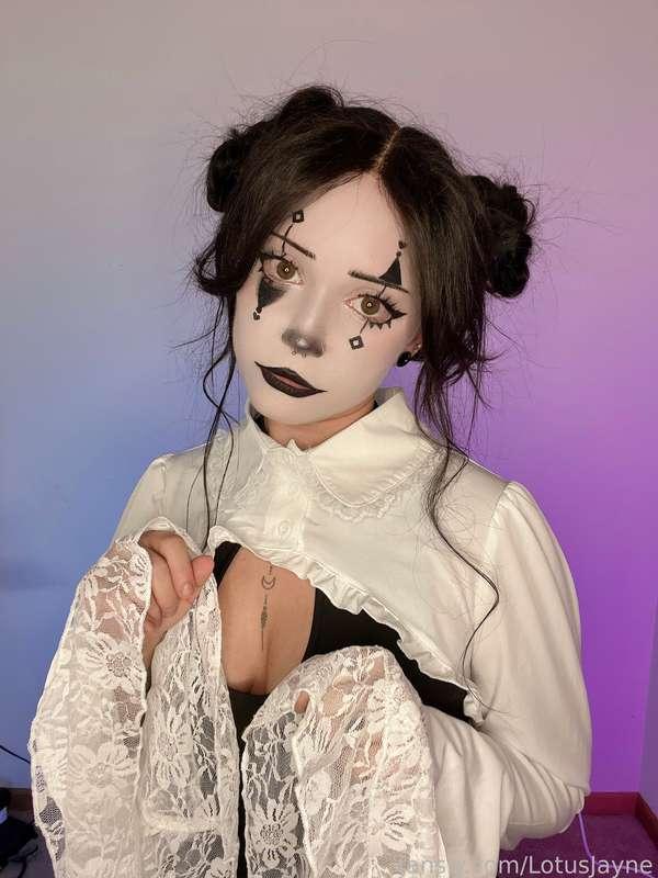 lotusjayne image #3
