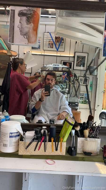 getting a long awaited cut before my upcoming job… flying ou..