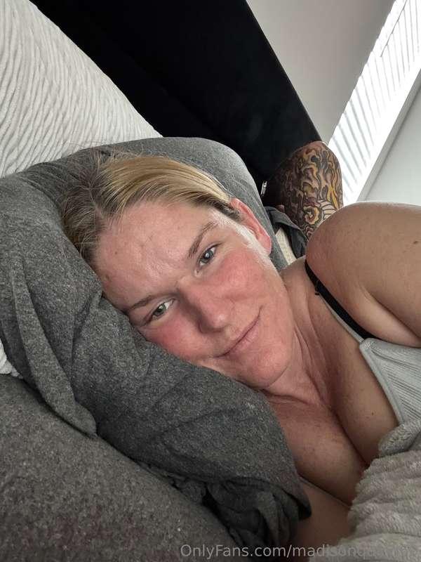 Who else is ready for bed? 