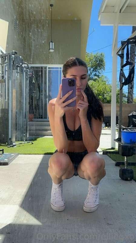 Let’s hit the gym together and do cardio at home? 🥵 dm me if..
