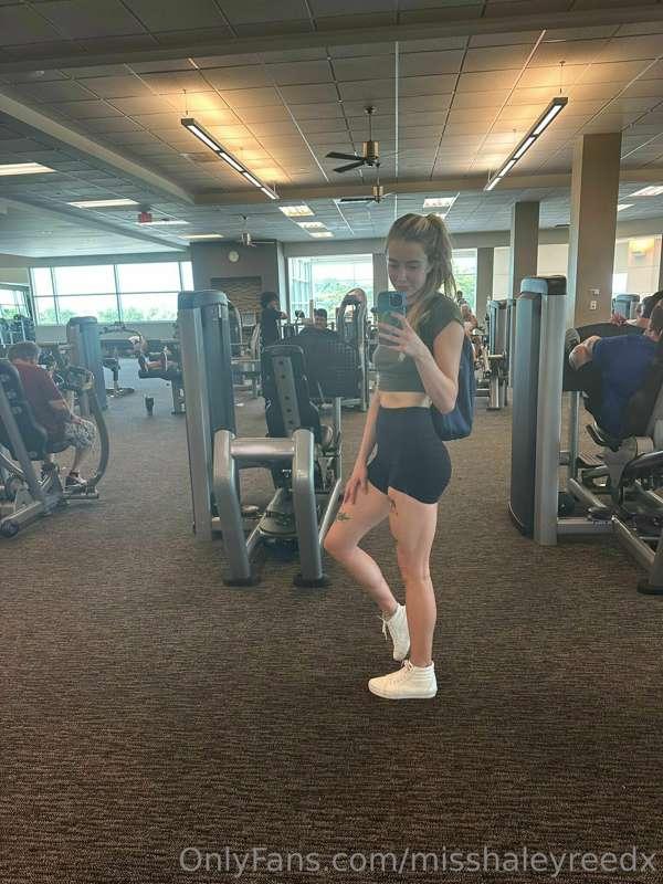 Too legit to quit 💪🏼😜