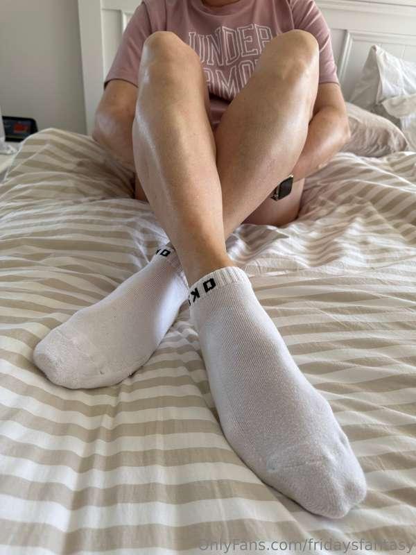 For the sock lovers ❤️🦶*feel free to drop me some tips on ho..