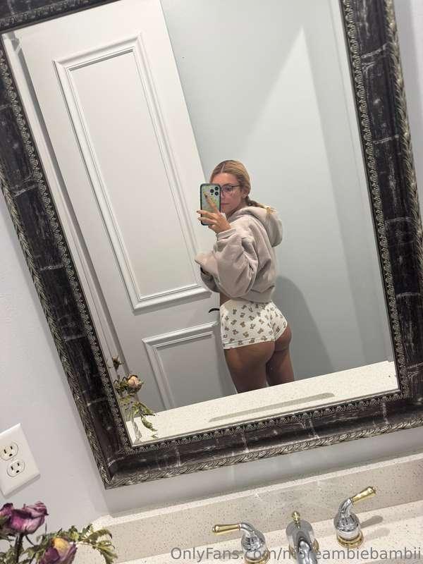 what type of content do y'all wanna see? 🙈