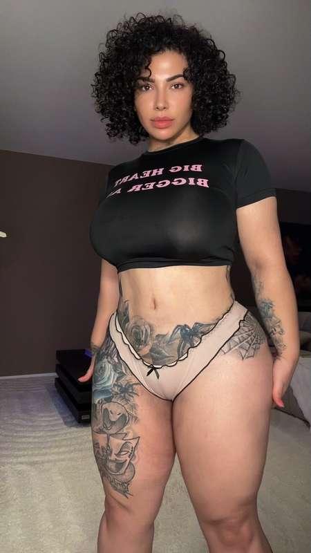 Undress me! 😈🔥