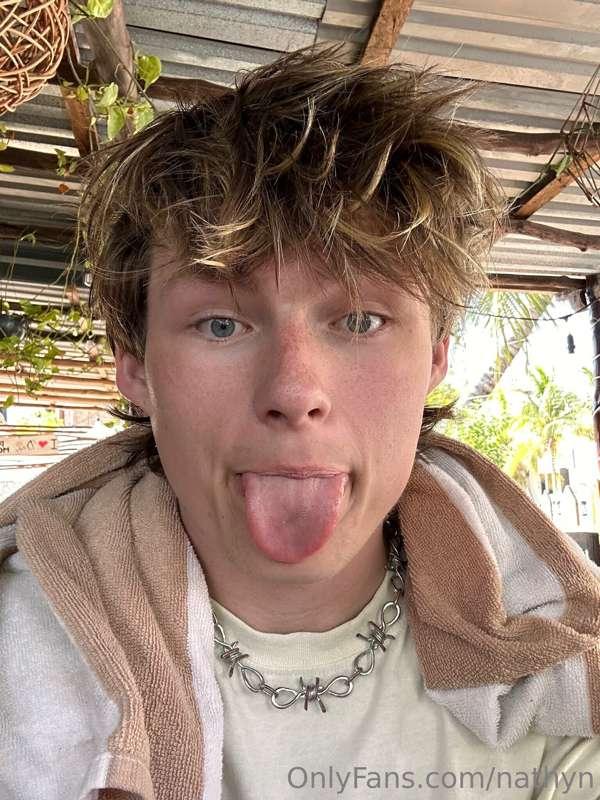 Feelin a little silly 😜😜