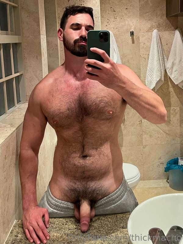 Let’s shower 😈