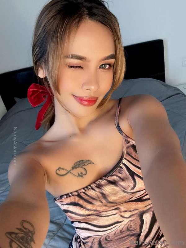 Hello Habibi! With: @namy.asian 