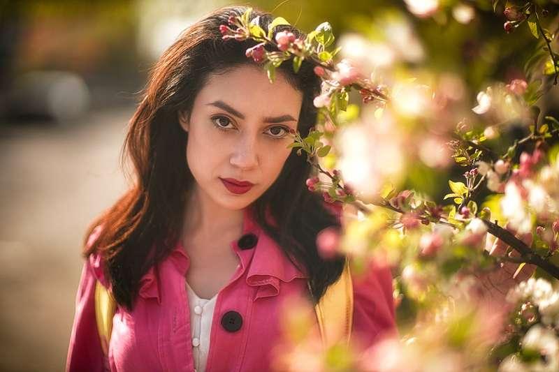 Do you like this spring blossom street portrait by Gerard?  ..