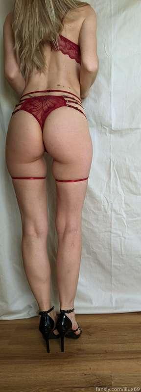 Did you like my new lingerie? Would you like to take me from the front or the back? 😈


#pee #piss #peeing #pissing #pipi #toilet #goldenshower #wet #enema #enemas #bellyinflation #tattoo #skinny #petite #milf #ass #asshole #lingerie #bellyinflation #pussy #inflation #expulsion #anal #extreme #highheels #waterplay #inflation #expulsion #fyp #foryou