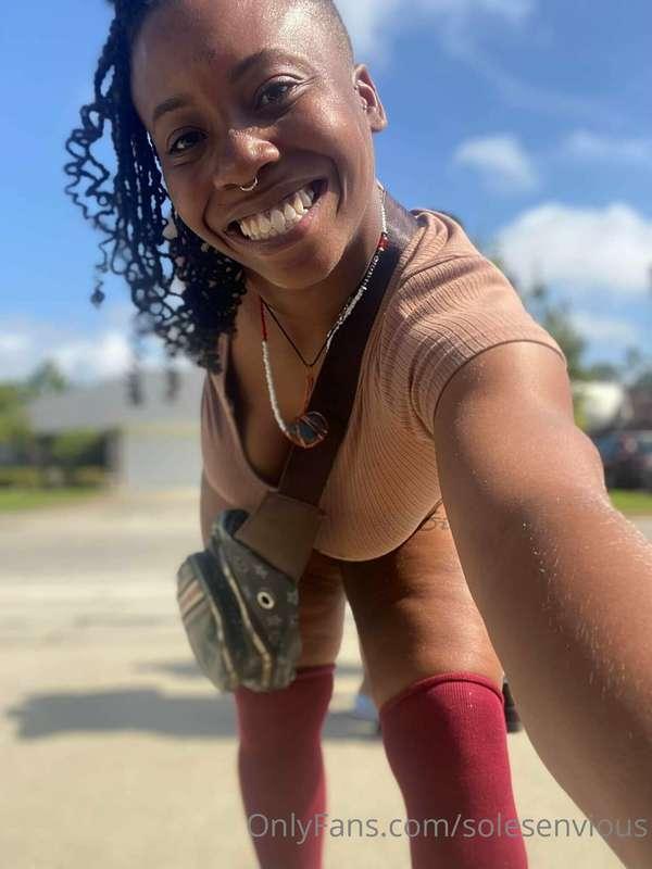 solesenvious image #0