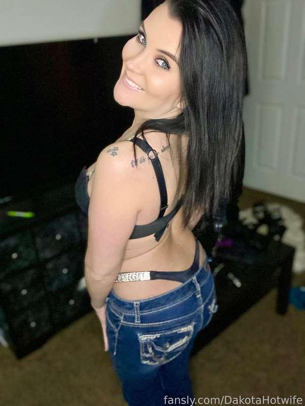 dakotahotwife image #11