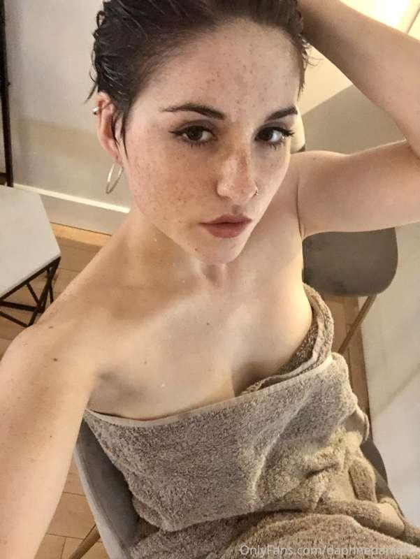 Just shot amazing pictures with galaxyofnude_ go follow him ..
