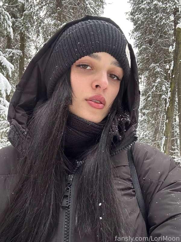 a fan of winter here




#fyp #brunette #mistress #femdom #domme #worship #goddess #outside #outdoor #lifestyle #selfie