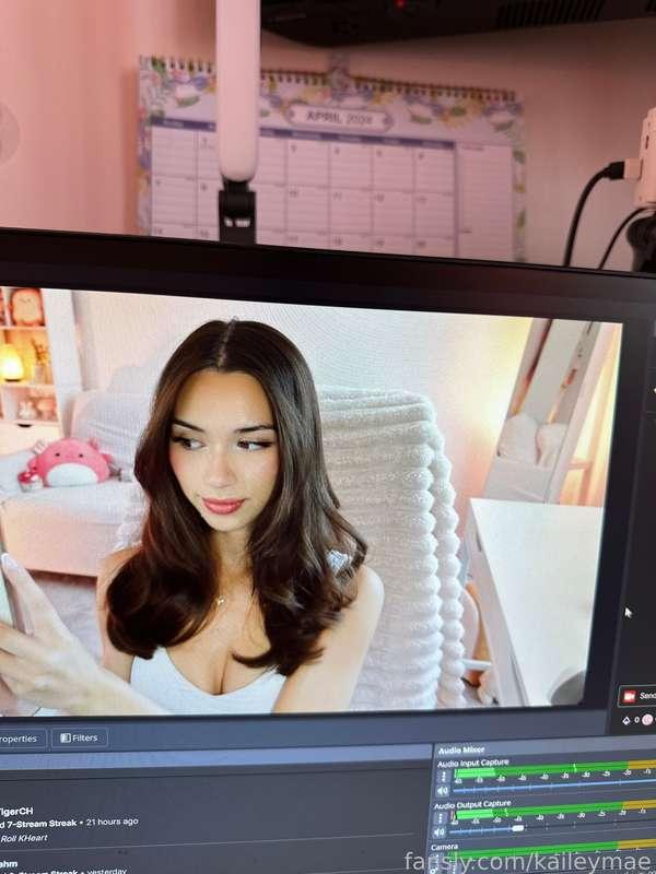 kaileymae image #2