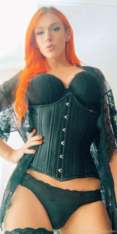 Behind the Scenes on Set for Kink 😈