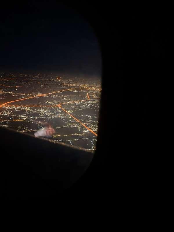 I’m back in Thailand, yay!! everything’s good with my documents, no issues at all, and I’m soooo happy!!!

on my way home now to sleep and finally relax~