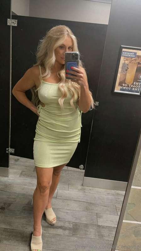 How do I look in green?🙈