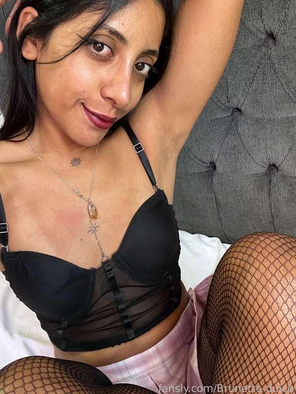 brunette-dulce image #2