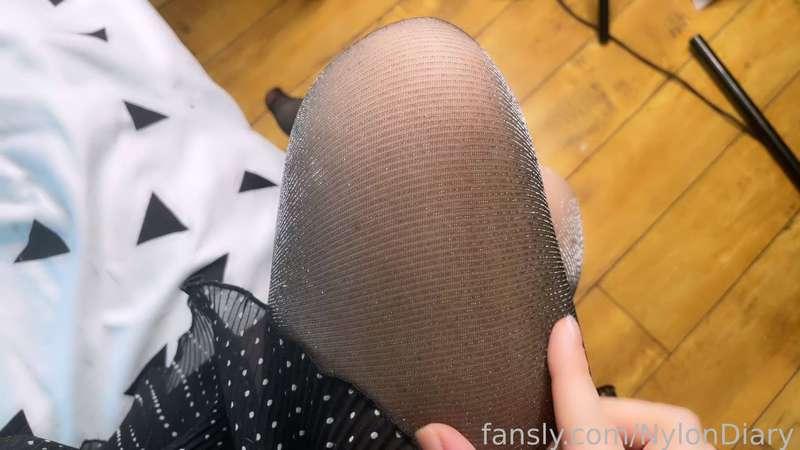nylondiary image #0