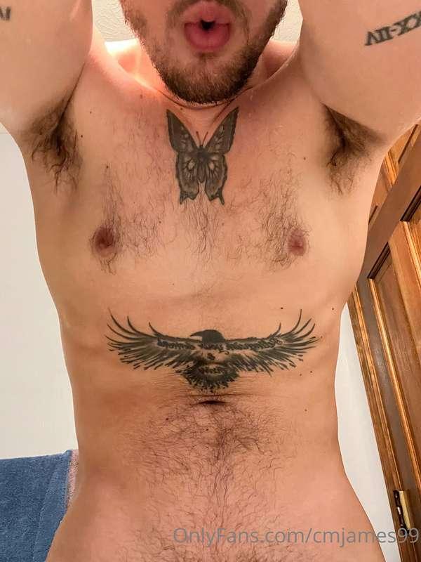 You love my hairy pits, don’t you freak?