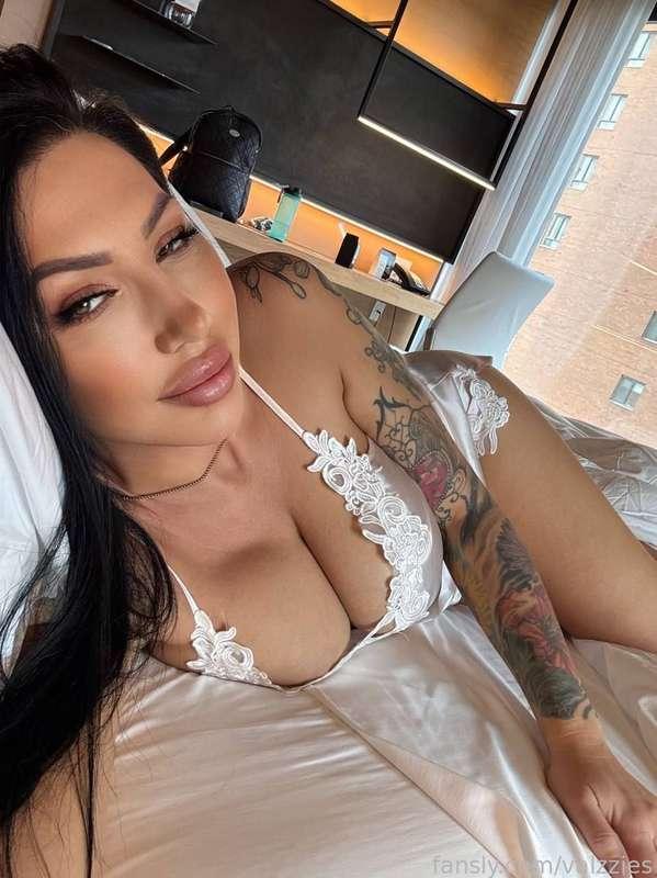 How’d you like to bend me over like this? 🥵


#fyp #busty #bimbo #slutty #pinkpussy #bigtits #slut #girlongirl #squirt #squirter #oilshow #discover #daddysgirl #dirtyslut #cum #thick #fatpussy #juicy #natural #petite #cumforme #hornygirl #sextme #porn #egirl #sexting #fetish #roleplay #bigass #hugetoys #brunette #tattooed #massivetits #anal #sextape #dickrate #sex #facial #porn #doggy #pussy #boobs #ass #nudes #model #amateur #horny