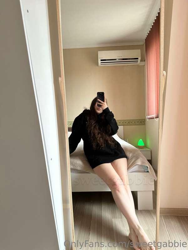 The truth is that I never wear pants at home 😇