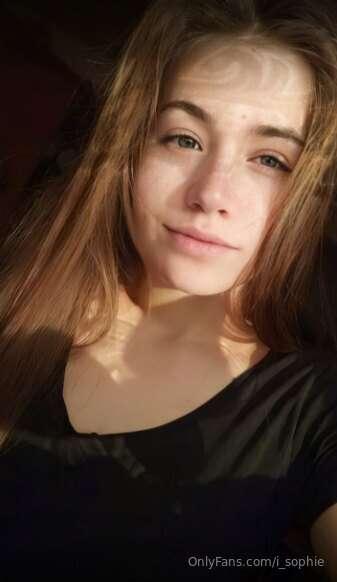 ❤️‍🔥CLICK HERE - @honeyfox888❤️‍🔥
This cutie is online and h..