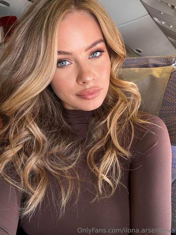 Wishing you an amazing week 🩵 and a little Monday boost to m..