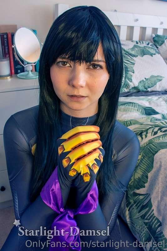Batgirl set coming out later this week x