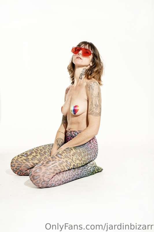 Hi Lover, ich bin etwas verschwunden.  Aber ich denke an Dic..