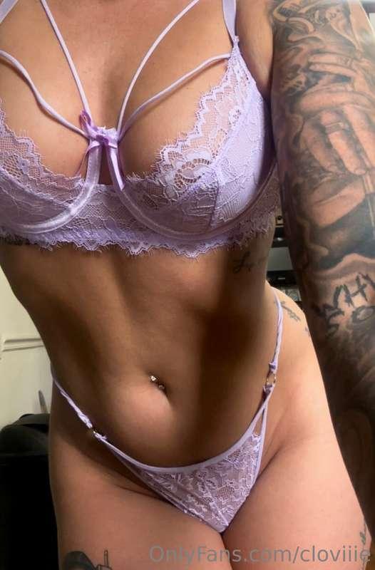😈