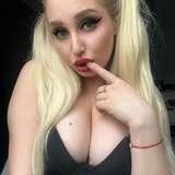 suzie_sweetpeach