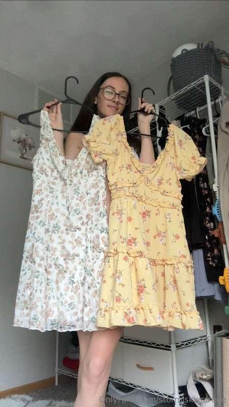 Trying on new sundresses I got recently ☺️🤍💛 Which one would..